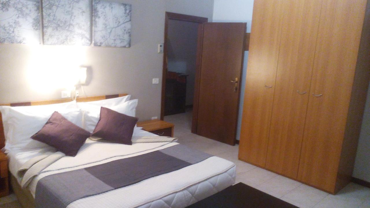 Albergo Soliani Fabbrico Exterior foto